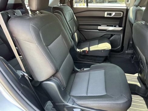 Certified 2023 Ford Explorer XLT AWD/4WD image 27