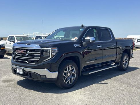 New 2026 GMC Sierra 1500 SLT w/ SLT Premium Plus Package RWD image 7