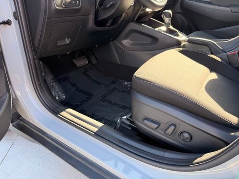 Used 2023 Hyundai Kona SEL FWD image 30