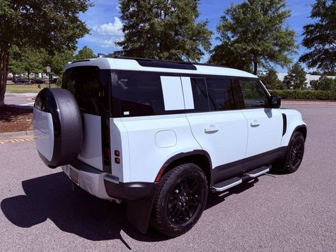 Used 2025 Land Rover Defender 110 S AWD/4WD image 16