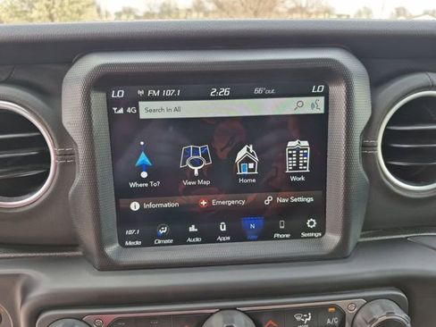 Used 2021 Jeep Gladiator Overland w/ Popular Equipment Package AWD/4WD image 14