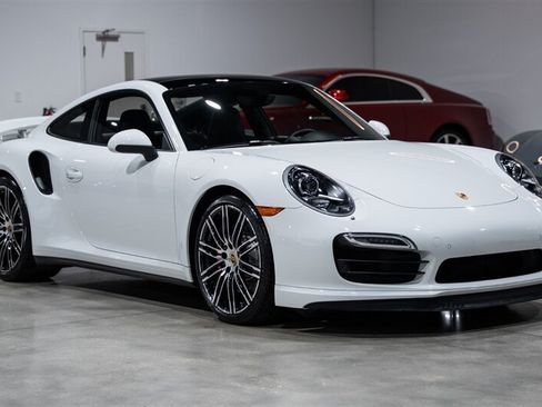 Used 2015 Porsche 911 Turbo w/ Sport Chrono Package AWD/4WD image 16