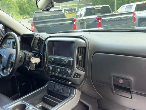Used 2017 Chevrolet Silverado 1500 LTZ Z71 w/ LPO, Black Pack AWD/4WD image 16