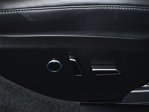 Used 2021 Tesla Model S Plaid image 52