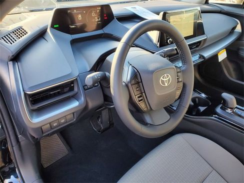 New 2026 Toyota Prius LE image 17