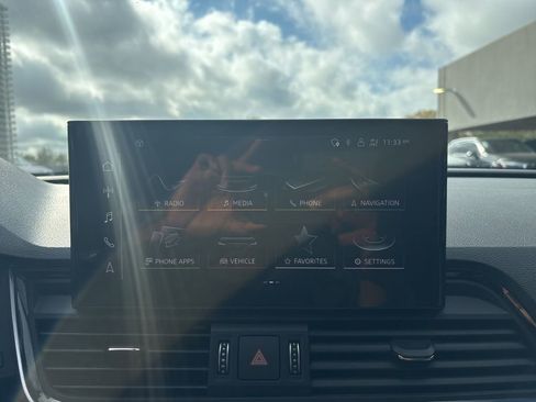 Used 2022 Audi SQ5 Premium Plus w/ Premium Plus Package image 20