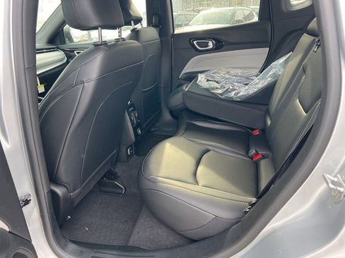 New 2026 Jeep Compass Limited image 16