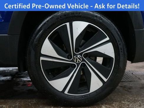 Certified 2024 Volkswagen Taos SE image 71