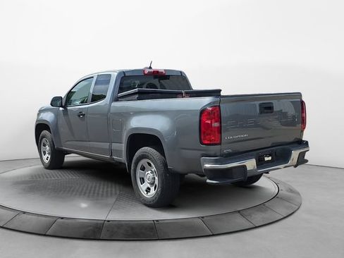 Used 2022 Chevrolet Colorado W/T w/ WT Convenience Package RWD image 3