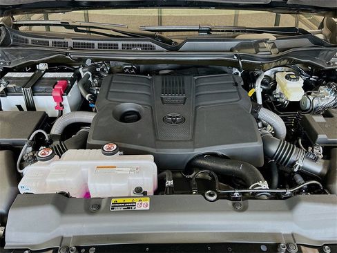 New 2026 Toyota Tundra Limited image 8