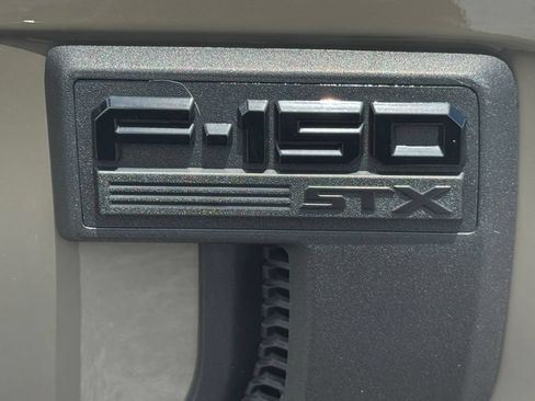 Used 2025 Ford F150 STX w/ Equipment Group 201A FX4 AWD/4WD image 16