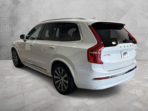 Used 2023 Volvo XC90 B6 Ultimate w/ Lounge Package AWD/4WD image 4