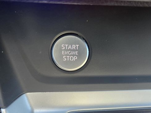 Used 2019 Audi Q3 2.0T Premium Plus image 27