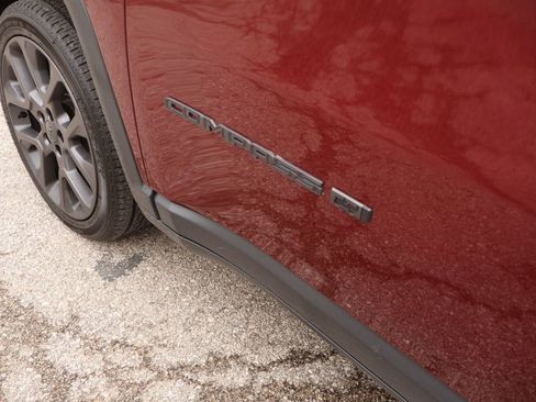 Used 2021 Jeep Compass 80th Special Edition image 15