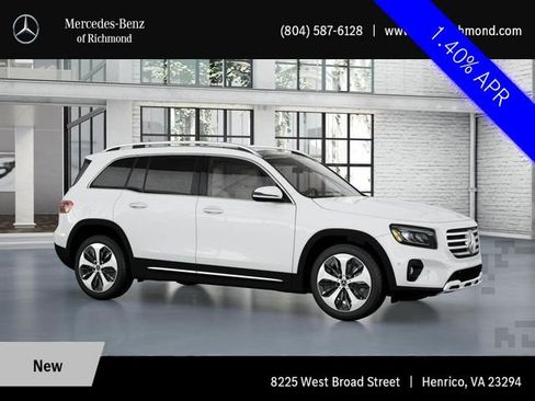 Used 2026 Mercedes-Benz GLB 250 4MATIC image 13