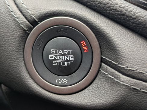 Used 2024 Dodge Durango SXT AWD/4WD image 26