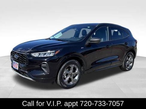 Used 2023 Ford Escape ST-Line image 1