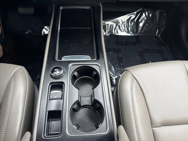 Used 2023 Lincoln Corsair AWD w/ Equipment Group 101A image 20