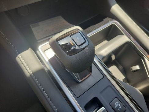 New 2026 Nissan Pathfinder SV AWD/4WD image 19