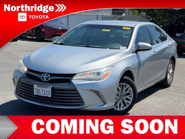 Used 2016 Toyota Camry LE FWD image 1