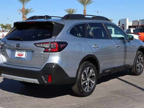 Used 2022 Subaru Outback Limited XT w/ Tech Package 2 image 5