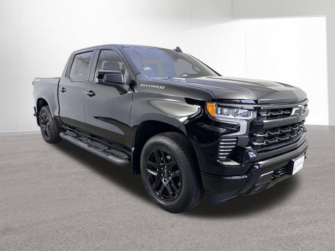 Used 2025 Chevrolet Silverado 1500 RST w/ Protection Package AWD/4WD image 3