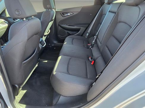 Used 2021 Chevrolet Malibu LT image 14