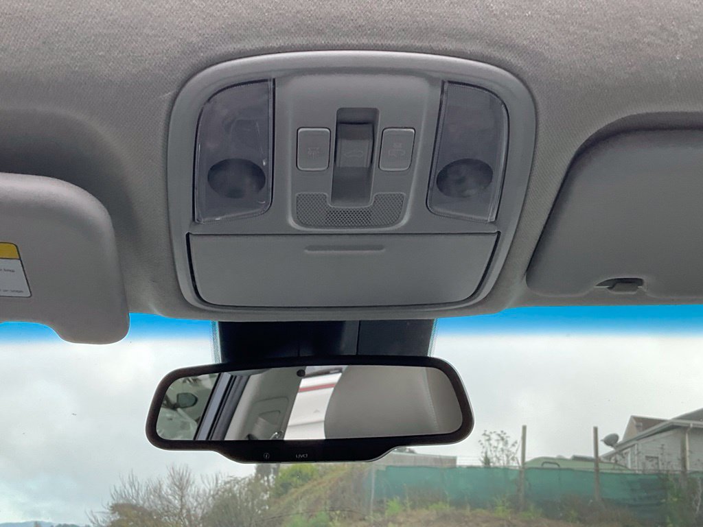 Used 2019 Kia Niro EX Premium w/ Sunroof Package FWD image 40