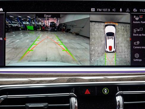 Used 2020 BMW X7 xDrive50i w/ Executive Package image 28