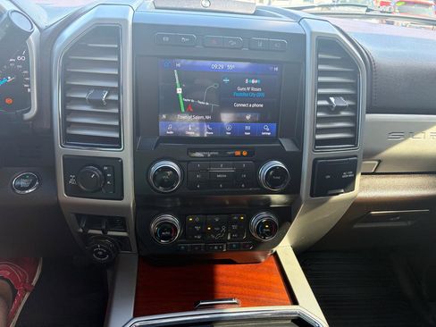 Used 2021 Ford F350 King Ranch w/ King Ranch Ultimate Package AWD/4WD image 33