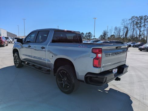 Used 2025 Chevrolet Silverado 1500 Custom Trail Boss image 5