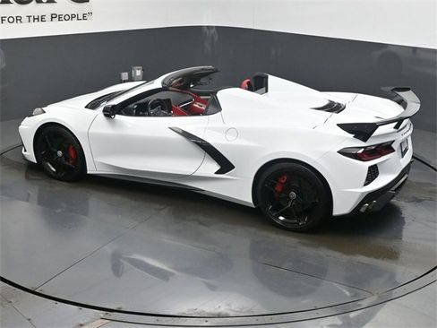 Used 2022 Chevrolet Corvette Stingray Preferred Conv w/ Z51 Performance Package image 40