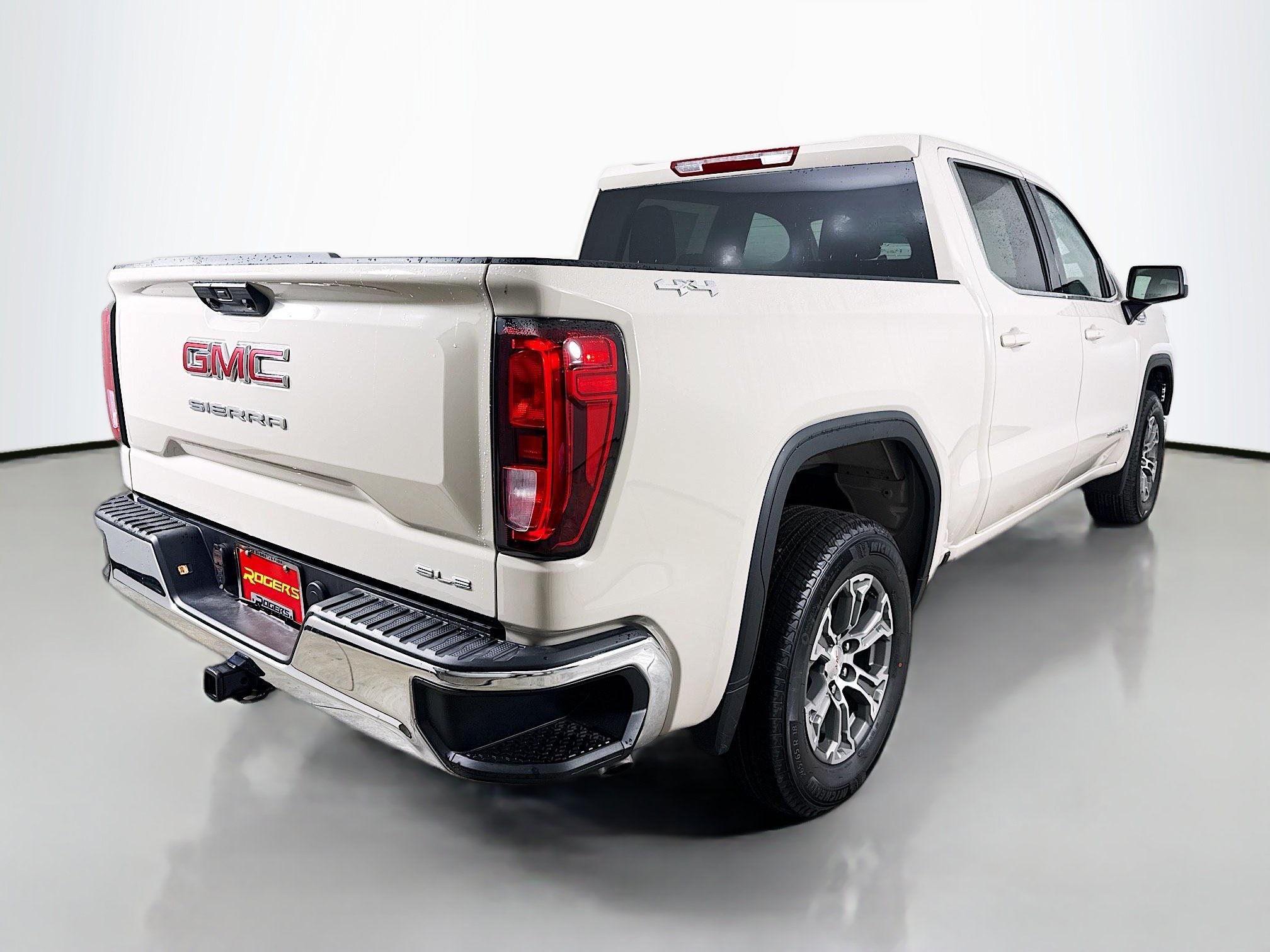 Certified 2026 GMC Sierra 1500 SLE AWD/4WD image 8