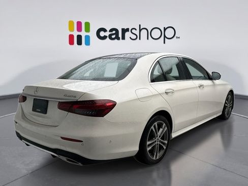 Used 2022 Mercedes-Benz E 350 4MATIC Sedan image 5