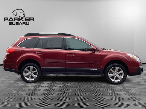 Used 2014 Subaru Outback 2.5i Limited image 6