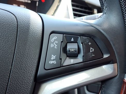 Certified 2022 Chevrolet Trax LT w/ LT Convenience Package FWD image 29