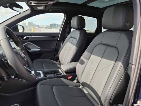 New 2025 Audi Q3 2.0T Premium image 15