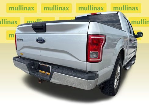 Used 2015 Ford F150 XLT w/ Equipment Group 301A Mid AWD/4WD image 4