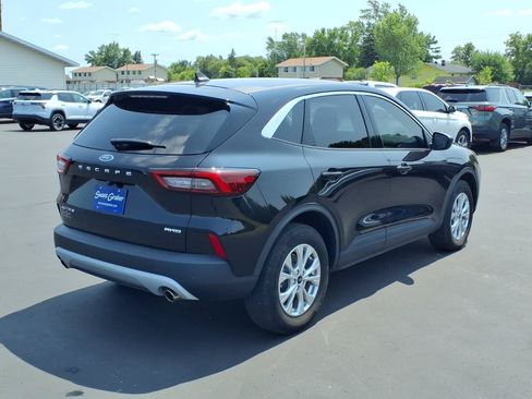 Used 2023 Ford Escape Active w/ Tech Pack #1 AWD/4WD image 6