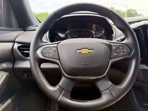 Used 2024 Chevrolet Traverse LT AWD/4WD image 22