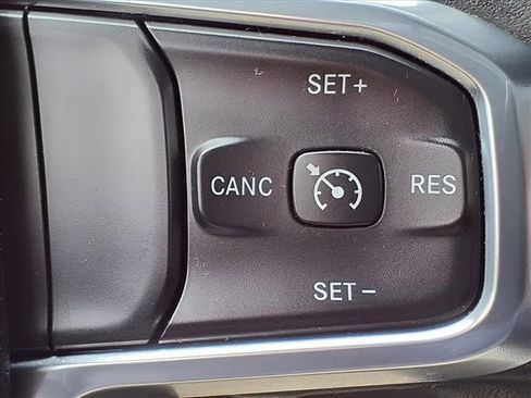 Used 2024 RAM 1500 Laramie image 21