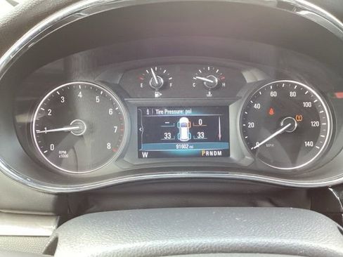 Used 2017 Buick Encore Essence image 8