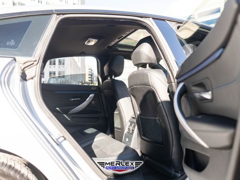 Used 2019 BMW 440i Gran Coupe w/ M Sport Package image 19