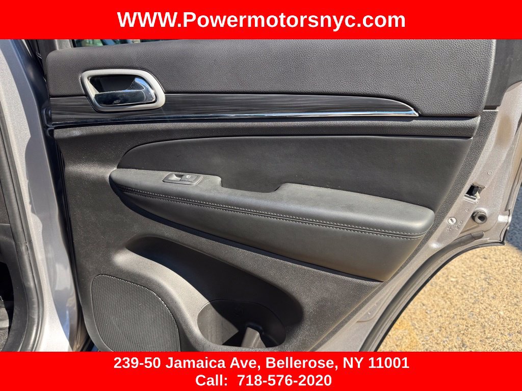 Used 2021 Jeep Grand Cherokee Limited w/ Premium Lighting Group AWD/4WD image 26