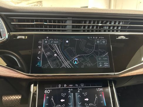 Used 2023 Audi Q8 Premium Plus AWD/4WD image 30