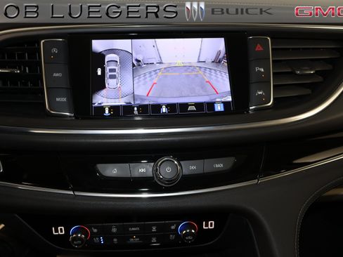 Used 2024 Buick Enclave Avenir w/ Avenir Technology Package AWD/4WD image 25