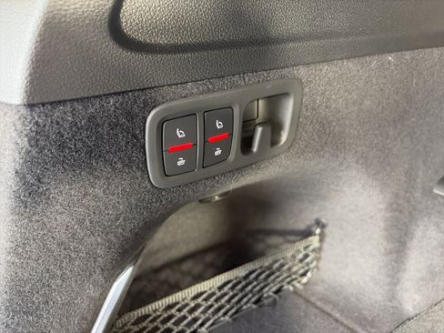 Certified 2025 Audi Q7 2.0T Premium w/ Convenience Plus Package image 16