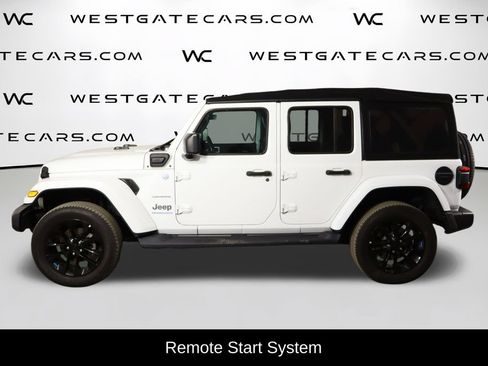 Used 2023 Jeep Wrangler Unlimited Sahara w/ Cold Weather Group AWD/4WD image 5