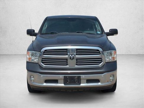 Used 2019 RAM 1500 Big Horn image 2