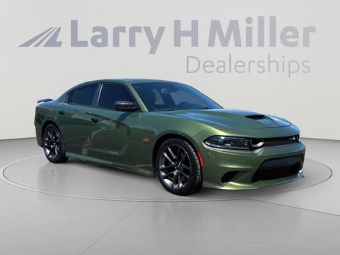 Used 2023 Dodge Charger Scat Pack w/ Plus Group RWD image 8